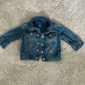Gap Jean jacket 6-12 months